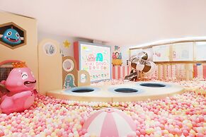 voco Thousand Island Lake by IHG