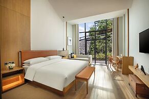 voco Thousand Island Lake by IHG