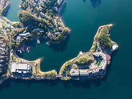 voco Thousand Island Lake by IHG