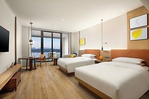 voco Thousand Island Lake by IHG