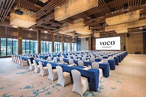 voco Thousand Island Lake by IHG