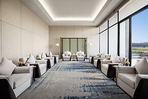 voco Thousand Island Lake by IHG