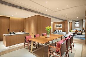 voco Thousand Island Lake by IHG