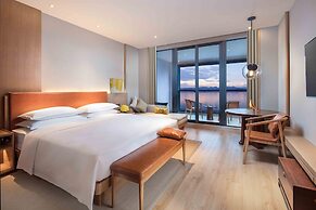 voco Thousand Island Lake by IHG