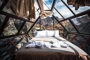 Vertical Sky Luxury Suites