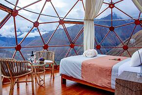 Vertical Sky Luxury Suites