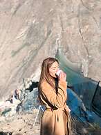 Vertical Sky Luxury Suites