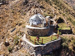 Vertical Sky Luxury Suites