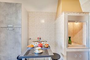 Rosamare Elegant Apartment