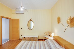 Rosamare Elegant Apartment