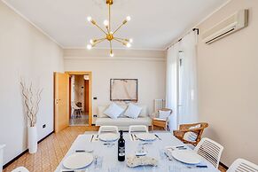 Rosamare Elegant Apartment