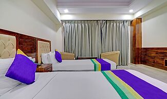 Treebo Premium Pearl Avenue Banquets And Lawn