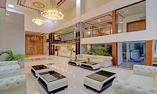 Treebo Premium Pearl Avenue Banquets And Lawn