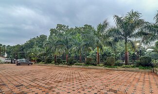 Treebo Premium Pearl Avenue Banquets And Lawn