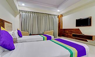 Treebo Premium Pearl Avenue Banquets And Lawn