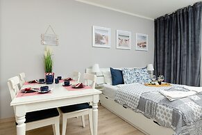 Grunwaldzka Apartments by Renters