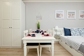 Grunwaldzka Apartments by Renters