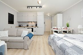 Grunwaldzka Apartments by Renters