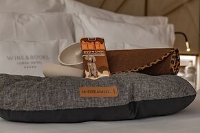 Wine & Books Lisboa Hotel