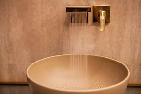 Wine & Books Lisboa Hotel