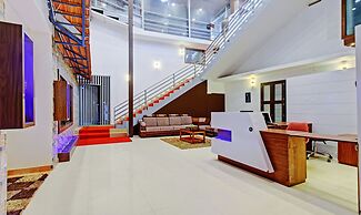 Itsy Hotels Igloo Residency Raja Seat