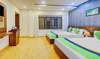 Itsy Hotels Igloo Residency Raja Seat