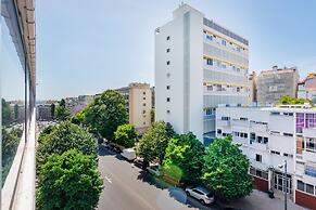 Estrela Modern Flat @ Infante Santo