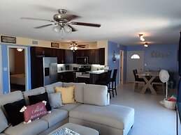 The Lookout - Coral Beach