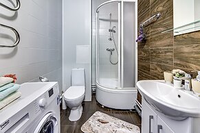 Modern apartment Vesta near Komendantsky