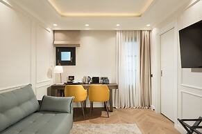 The Residence Aiolou Hotel & Spa