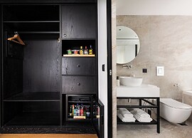 The Residence Aiolou Hotel & Spa