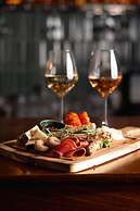 The Residence Aiolou Hotel & Spa