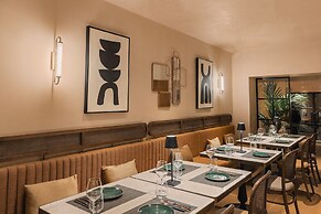 The Residence Aiolou Hotel & Spa