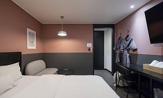 Cheongju Hotel Dictionary