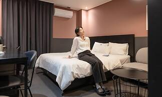 Cheongju Hotel Dictionary