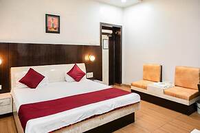 Hotel Prayag