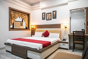 Hotel Prayag