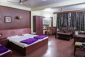 Hotel Prayag