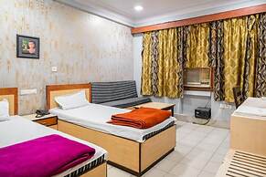 Hotel Prayag