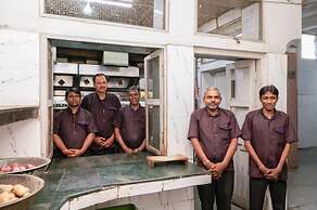 Hotel Prayag