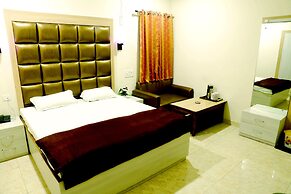 Hotel Prayag