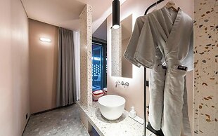 MU:TE Hotel