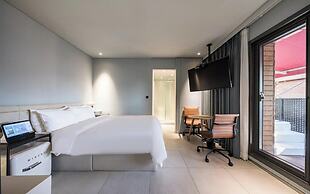 MU:TE Hotel