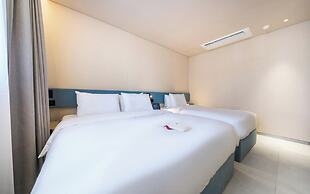 MU:TE Hotel