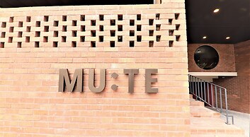 MU:TE Hotel