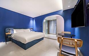 MU:TE Hotel