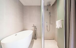MU:TE Hotel