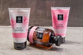 Modern House in the City Centre Fira for 5 Guests