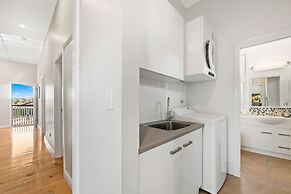 Bluestone Cottages - The Shop