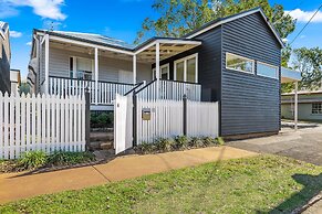 Bluestone Cottages - The Shop